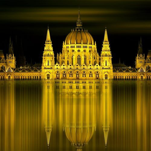 Budapeszt, Eger i zakole Dunaju